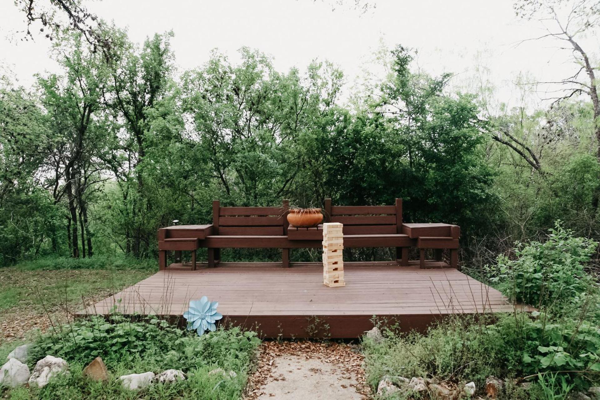 Hadley'S House - A Country 3 Bdrm With Screened-In Porch 뉴 브라운펠스 외부 사진